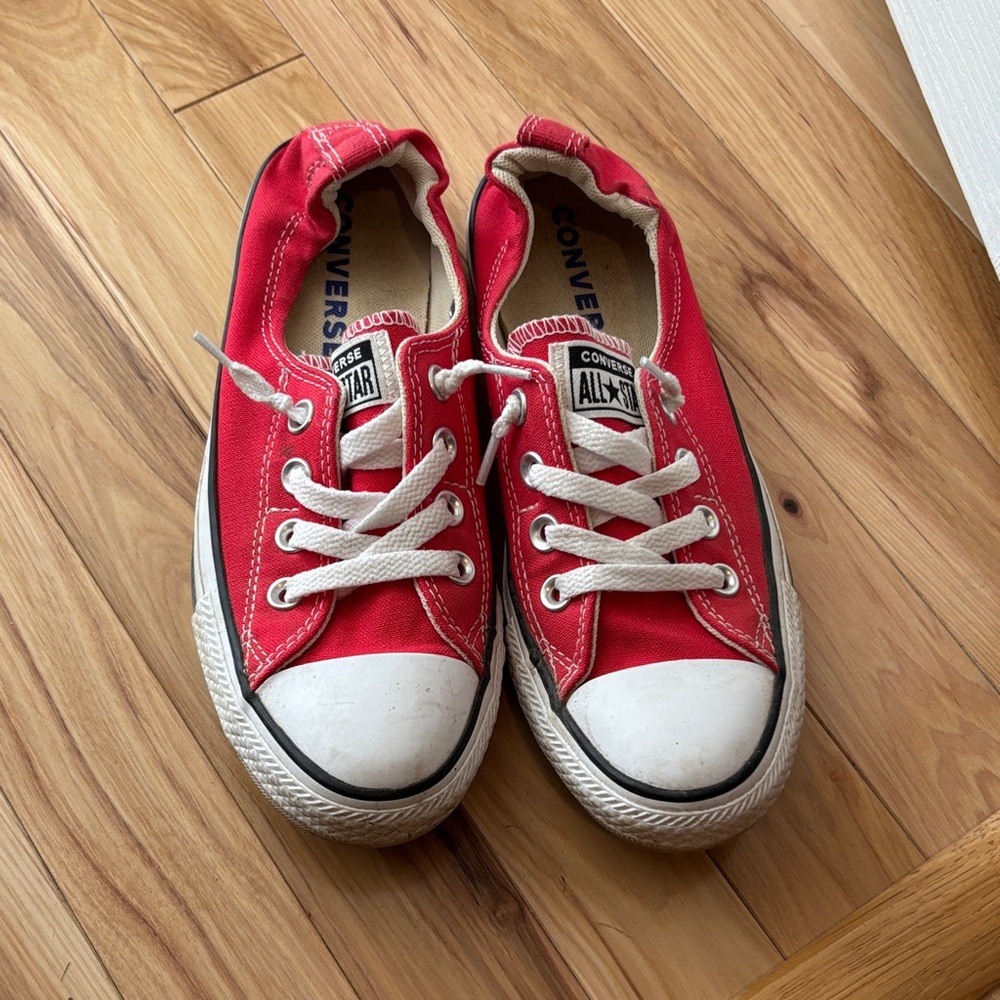 Converse Womans Classic Red Sneakers